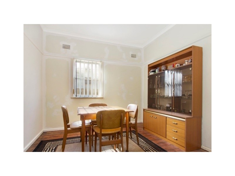 14 Jewelsford Road, Wentworthville NSW 2145