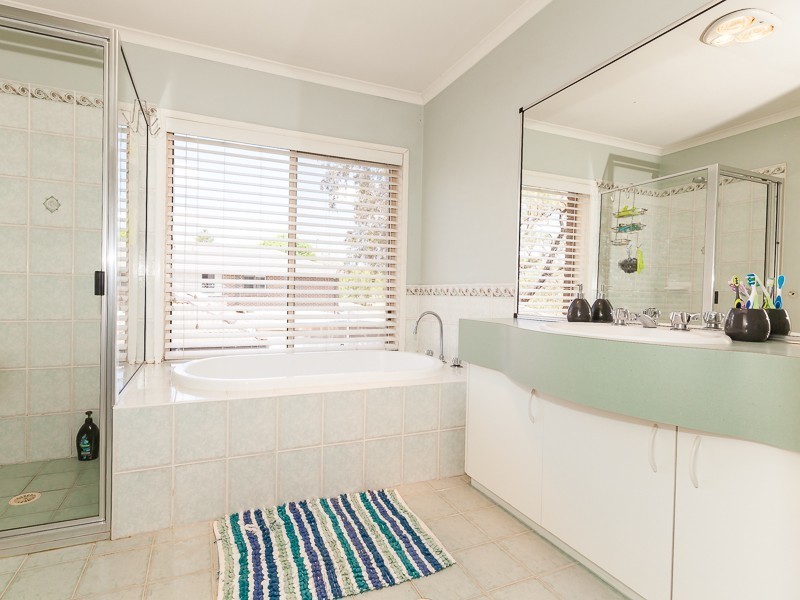 24 Nada Street, Old Toongabbie NSW 2146