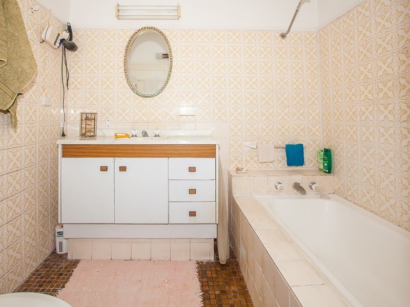 33 Girraween Road, Girraween NSW 2145