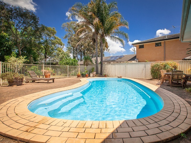 33 Girraween Road, Girraween NSW 2145