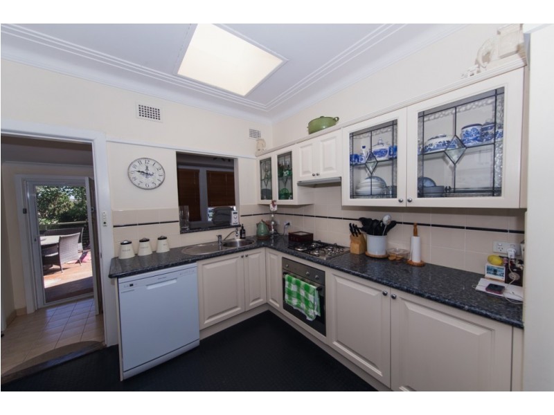 9-15 Bulli Road, Toongabbie NSW 2146