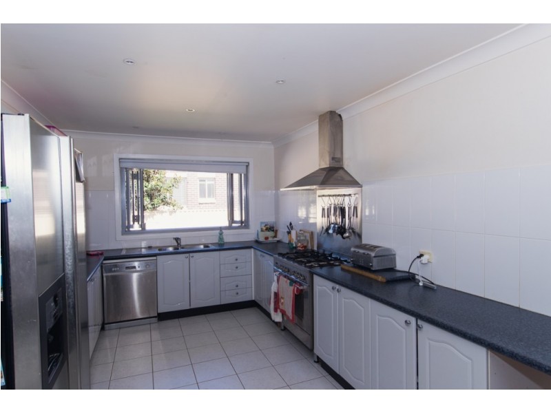 9-15 Bulli Road, Toongabbie NSW 2146