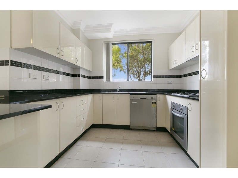 2/68-70 Newman Street, Merrylands NSW 2160