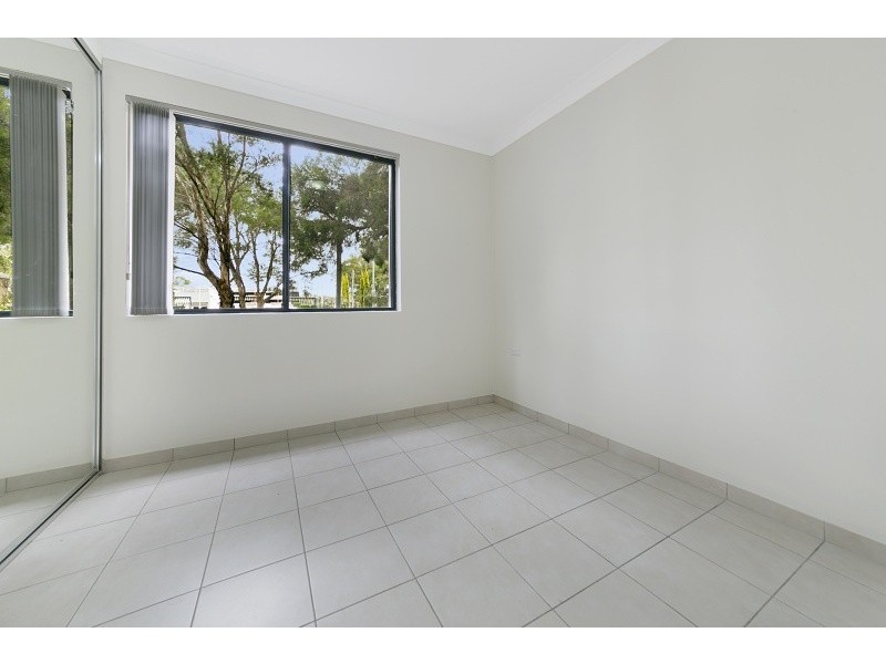 2/68-70 Newman Street, Merrylands NSW 2160