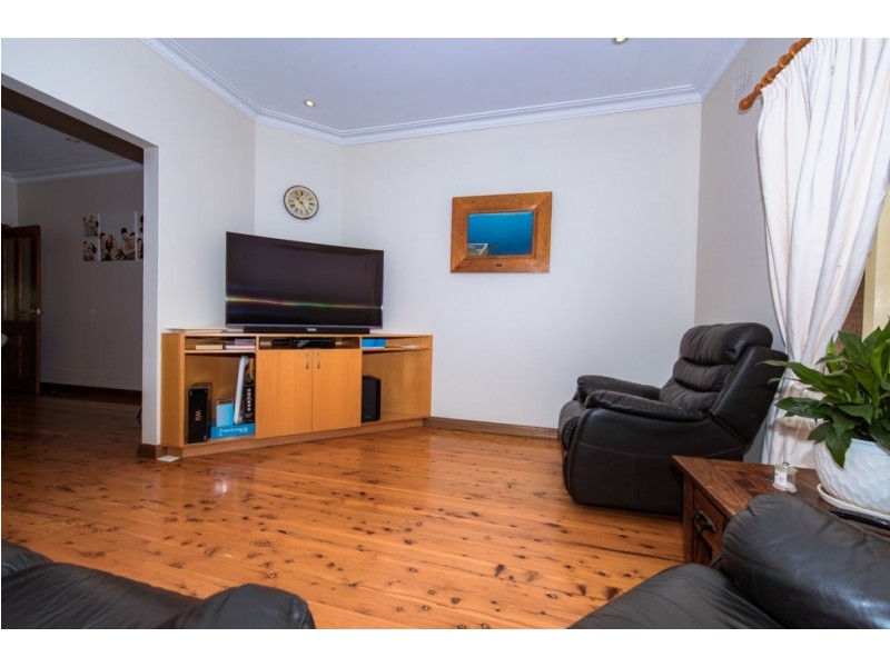 16 Berkeley Street, South Wentworthville NSW 2145