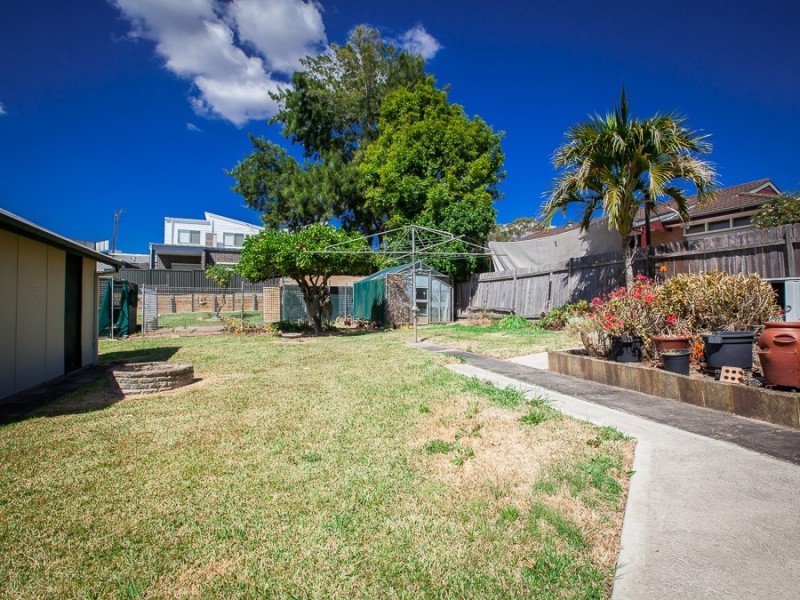 50 Frederick Street, Pendle Hill NSW 2145