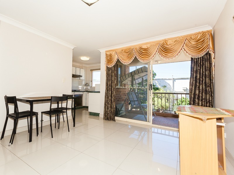 12/221 Dunmore Street, Pendle Hill NSW 2145