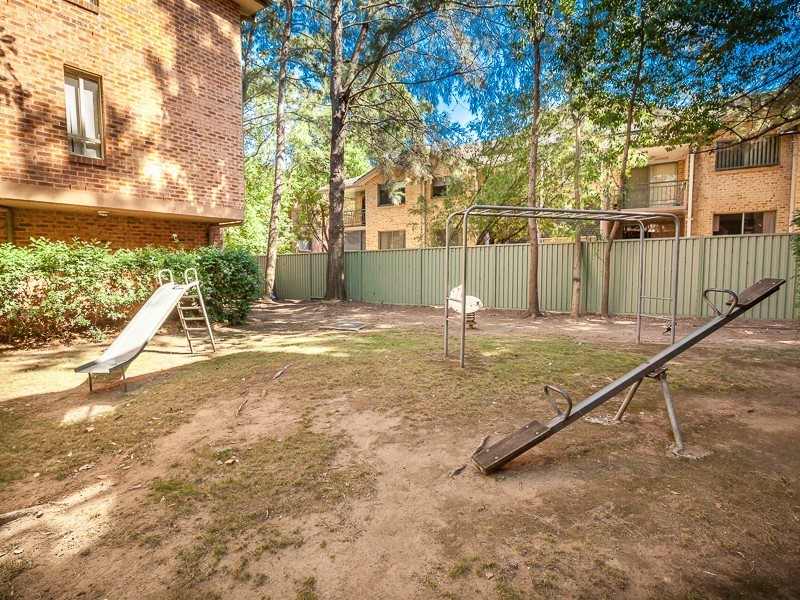 12/221 Dunmore Street, Pendle Hill NSW 2145
