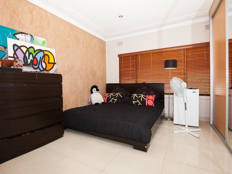 7 Flamingo Place, Pendle Hill NSW 2145