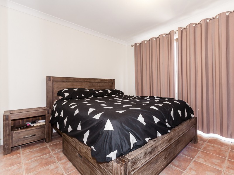 7 Flamingo Place, Pendle Hill NSW 2145