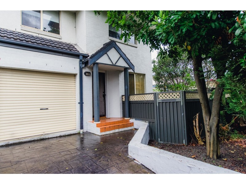 2/45 Emert Street, Wentworthville NSW 2145