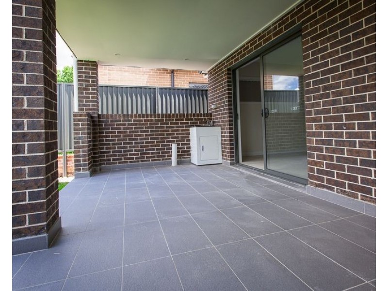 55 Pendle Way, Pendle Hill NSW 2145