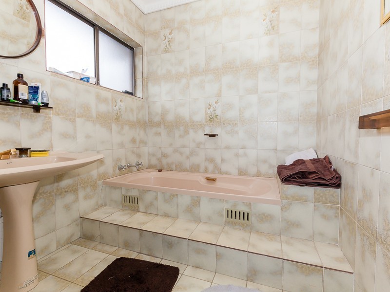 202 Targo Road, Girraween NSW 2145