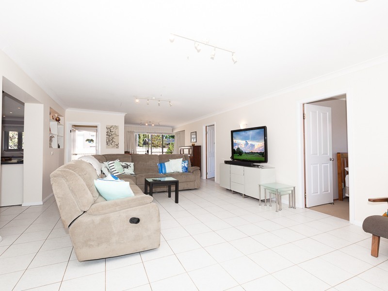 11 Bulli Road, Toongabbie NSW 2146