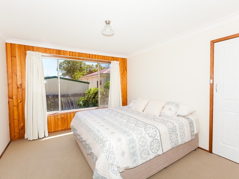11 Bulli Road, Toongabbie NSW 2146
