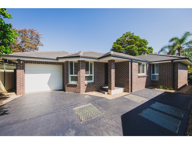 8C Tungarra Road, Girraween NSW 2145