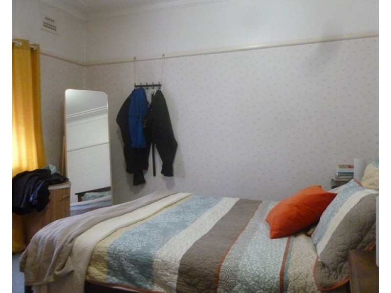 135 Great Western Highway, Mays Hill NSW 2145