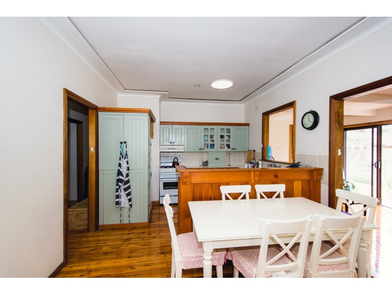 70 Bombala street, Pendle Hill NSW 2145