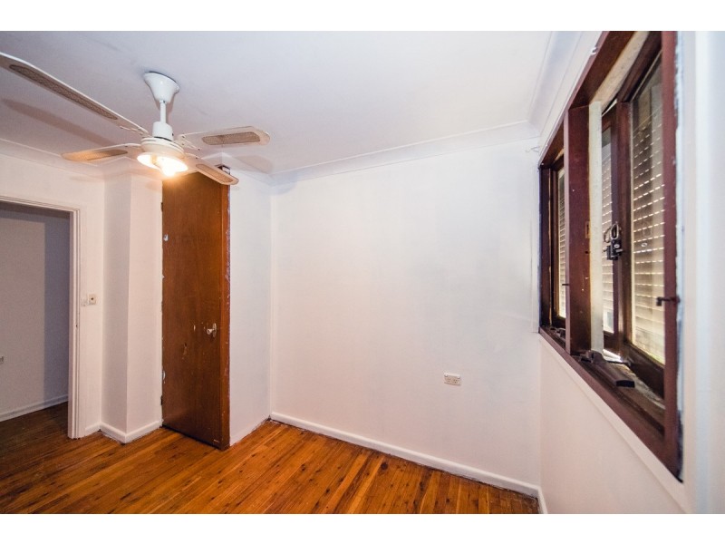 6 Thelma Street, Greystanes NSW 2145