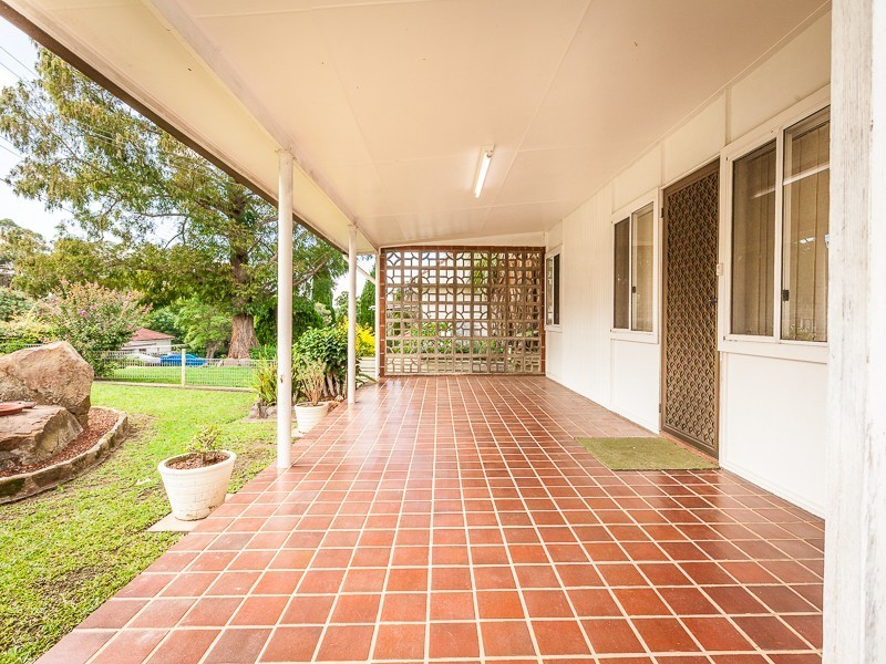 8 Calla Grove, Pendle Hill NSW 2145