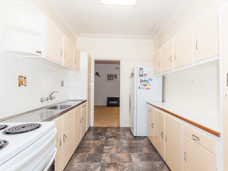 8 Calla Grove, Pendle Hill NSW 2145