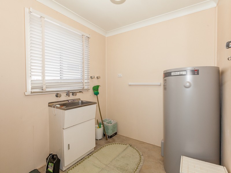 8 Calla Grove, Pendle Hill NSW 2145