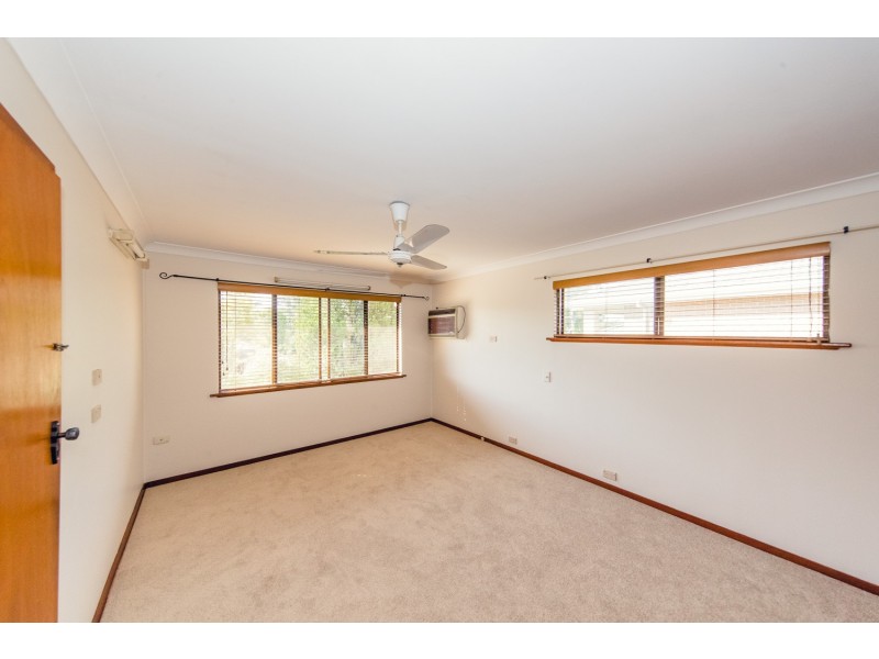 22 Bulli Road, Toongabbie NSW 2146