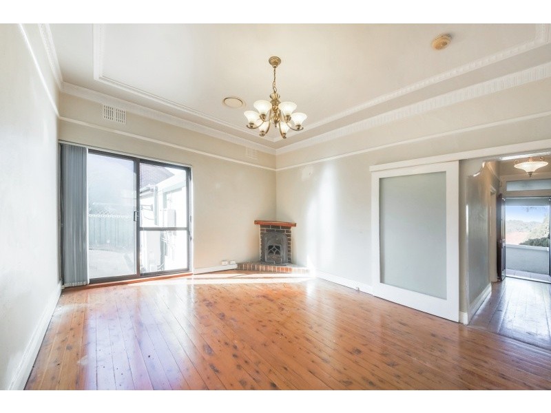 1/2 Napier street, Mays Hill NSW 2145