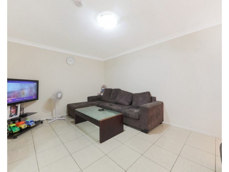19a Oatlands Street, Wentworthville NSW 2145