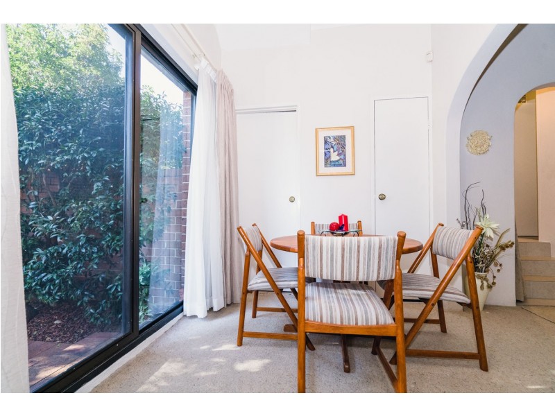 12/2-6 Hainsworth Street, Westmead NSW 2145