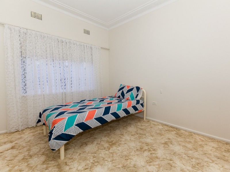 30 Pendle Way, Pendle Hill NSW 2145