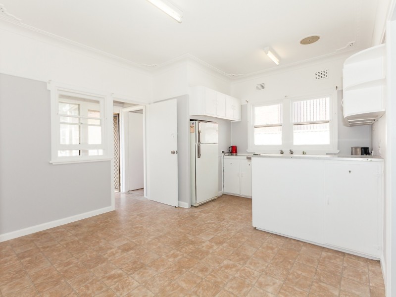 45 Pendle Way, Pendle Hill NSW 2145