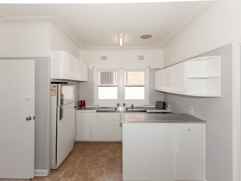 45 Pendle Way, Pendle Hill NSW 2145