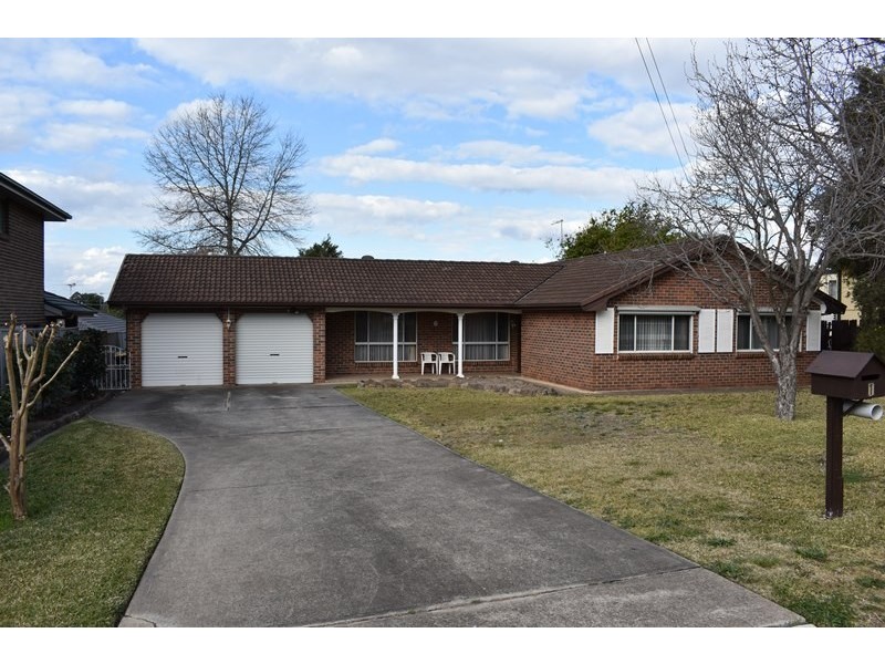 1 Carinya Road, Girraween NSW 2145