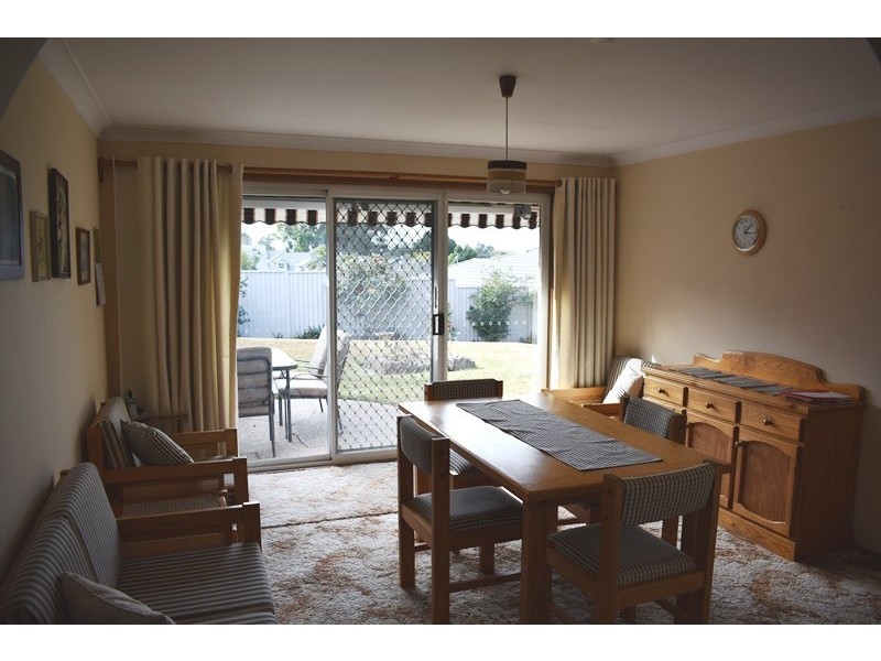 1 Carinya Road, Girraween NSW 2145