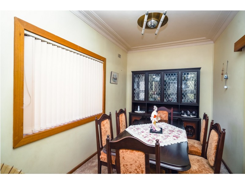 17 Cornock Avenue, Toongabbie NSW 2146