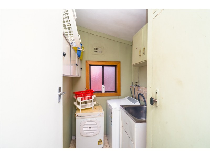 17 Cornock Avenue, Toongabbie NSW 2146