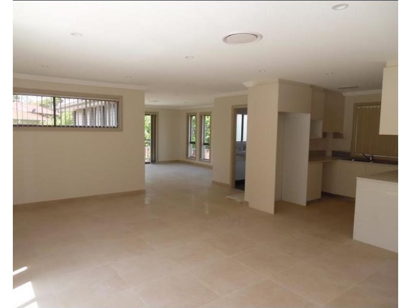 9B Dracic street, South Wentworthville NSW 2145