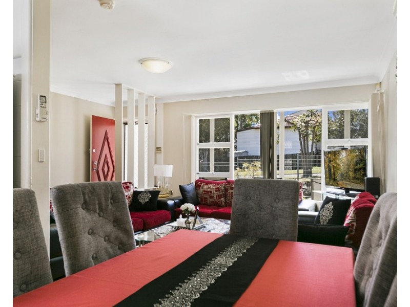 18 Jones Street, Pendle Hill NSW 2145