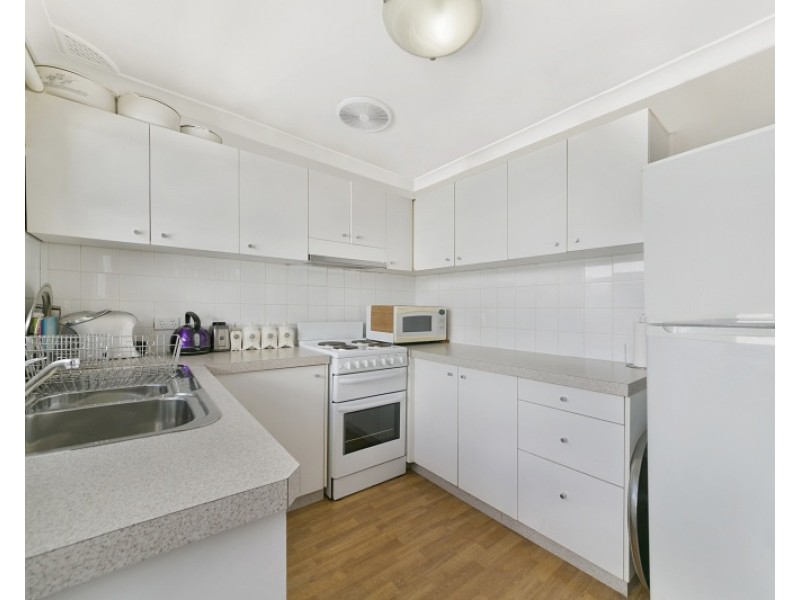 18 Jones Street, Pendle Hill NSW 2145