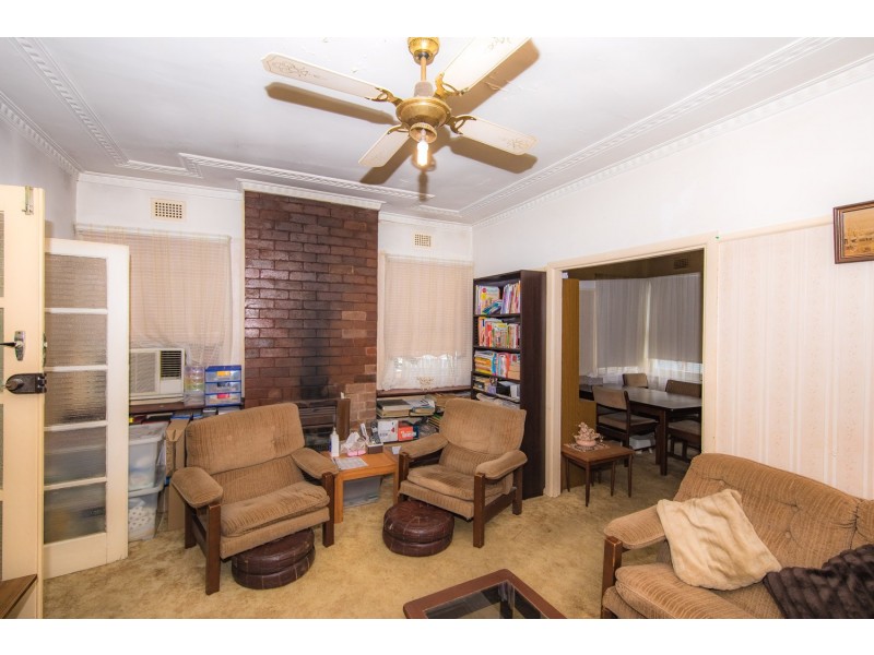 32 Rowley Street, Pendle Hill NSW 2145