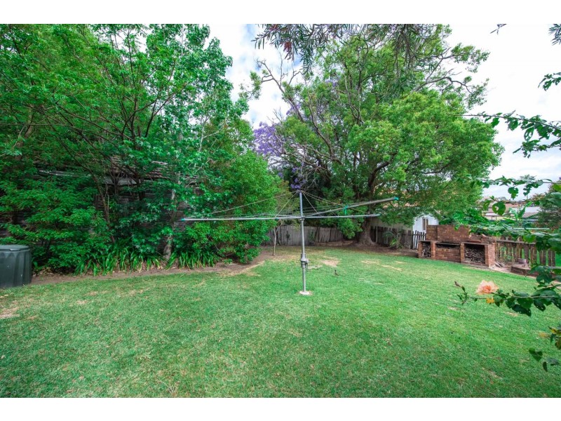 32 Rowley Street, Pendle Hill NSW 2145