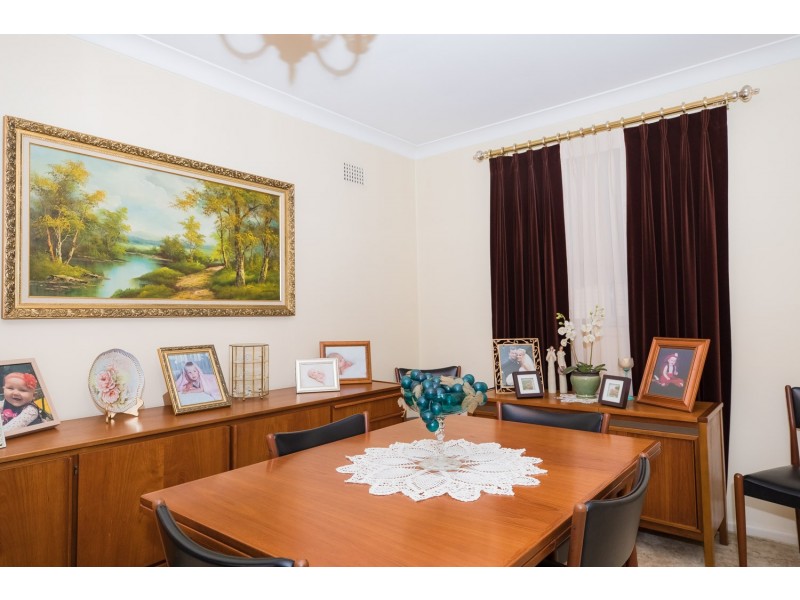 11 MacLeay Street, Greystanes NSW 2145