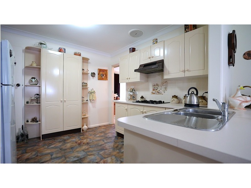 11 MacLeay Street, Greystanes NSW 2145