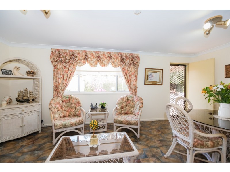 11 MacLeay Street, Greystanes NSW 2145