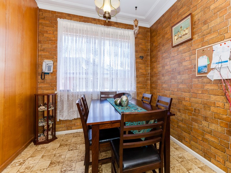 34 Preston Road, Old Toongabbie NSW 2146