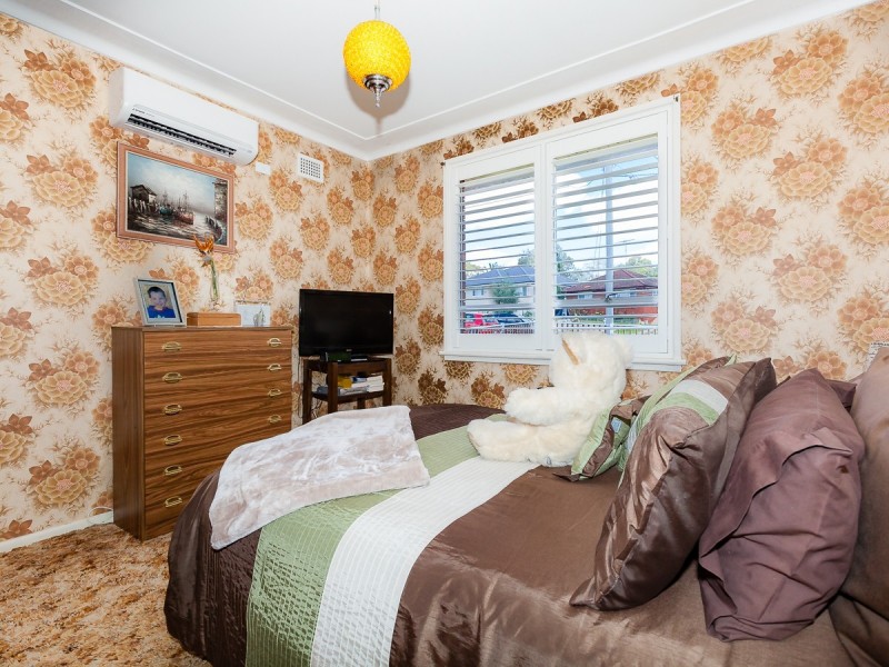 34 Preston Road, Old Toongabbie NSW 2146