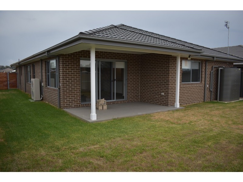 19 Goodluck Circuit, Cobbitty NSW 2570