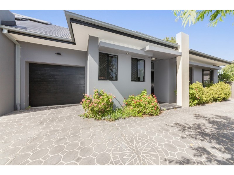 7A Reynolds St, Toongabbie NSW 2146