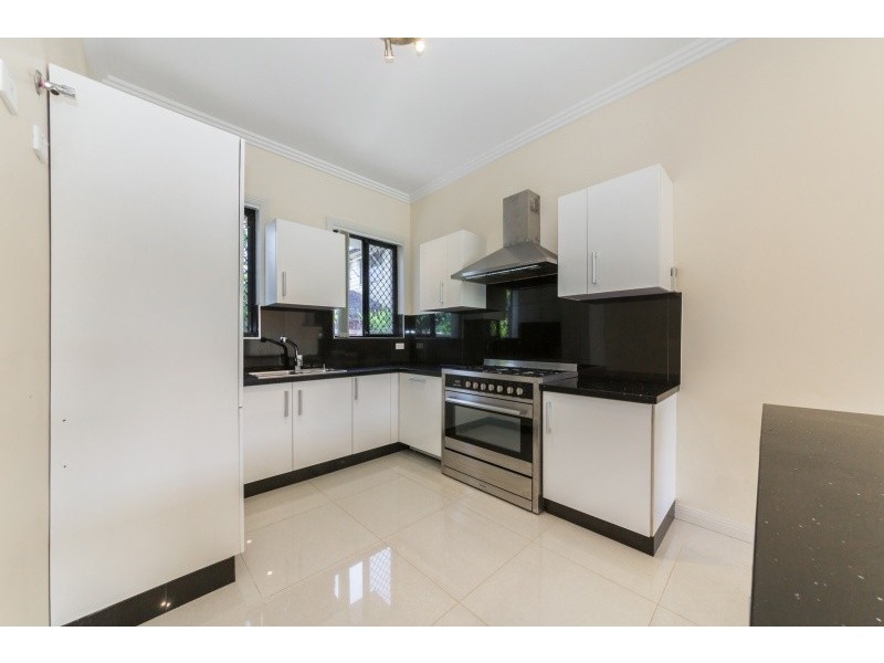 7A Reynolds St, Toongabbie NSW 2146